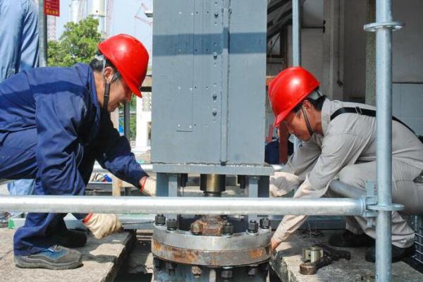 九江石化水务5号循环水泵出口阀液压系统安装调试完成 九江石化水务5号循环水泵出口阀液压系统安装调试完成